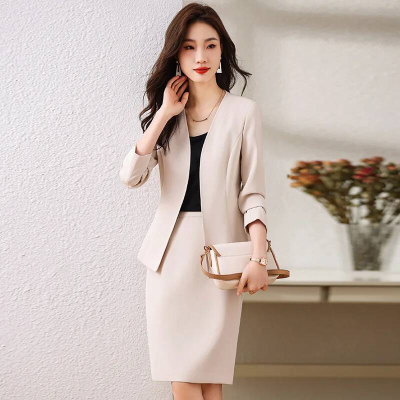 Formal Winter Wear Women Jacket - Abiti da lavoro formali da donna